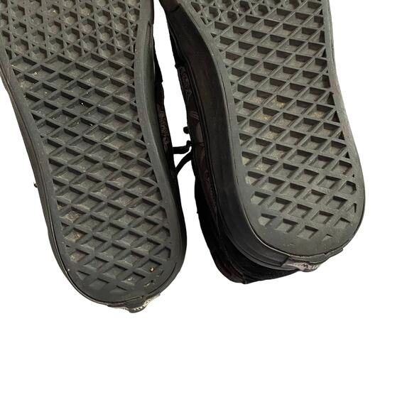 VANS Hightop Star Wars Shoes GUC - Picture 7 of 8